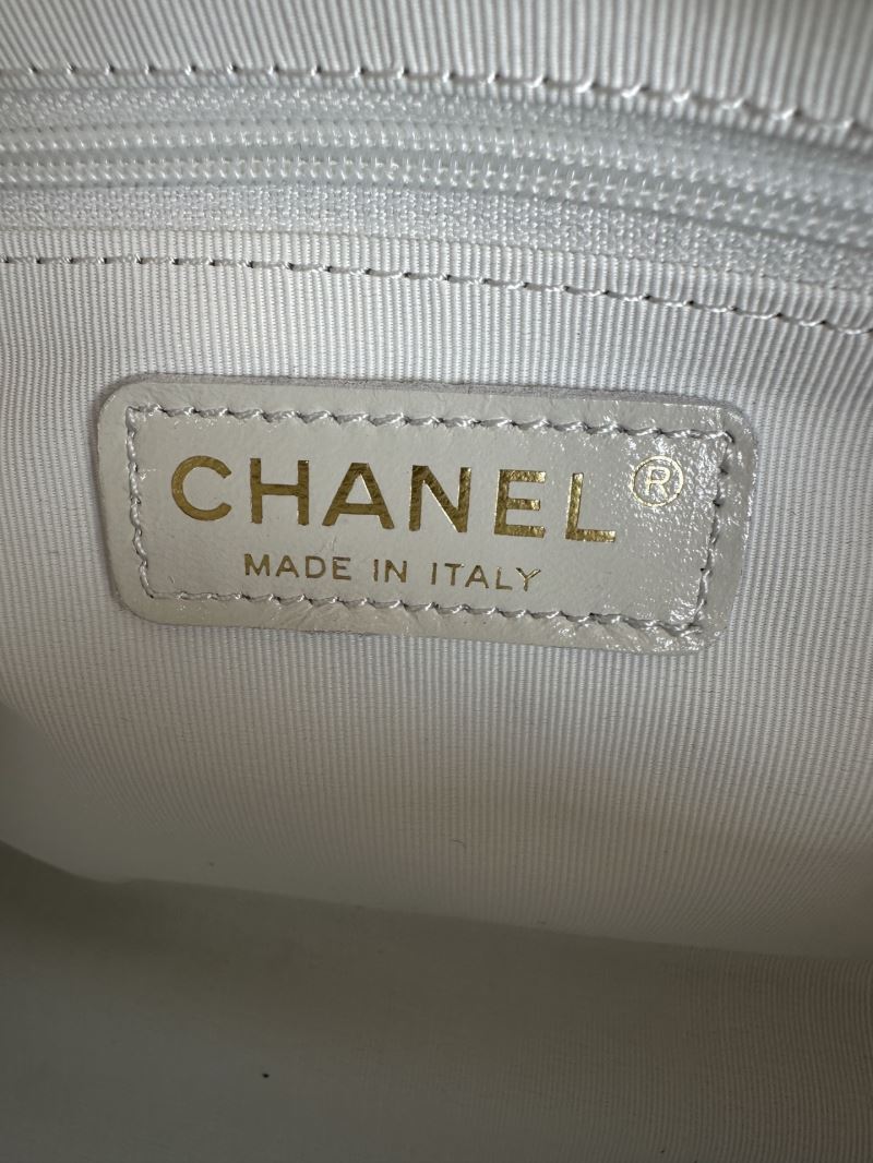 Ch**el hobo bags